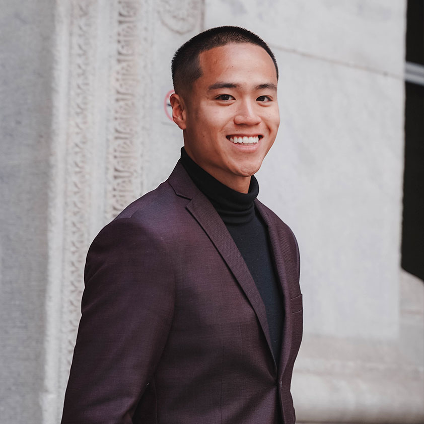 جاد منصور زبون مهم لدى شركة كيوبالي جاد منصور زبون مهم لدى شركة كيوبالي